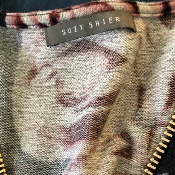 Baggy floral sweater - Picture 2 of 4